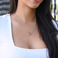 Load image into Gallery viewer, TO MY SISTER BOND INTERLOCKING NECKLACE GIFT SET